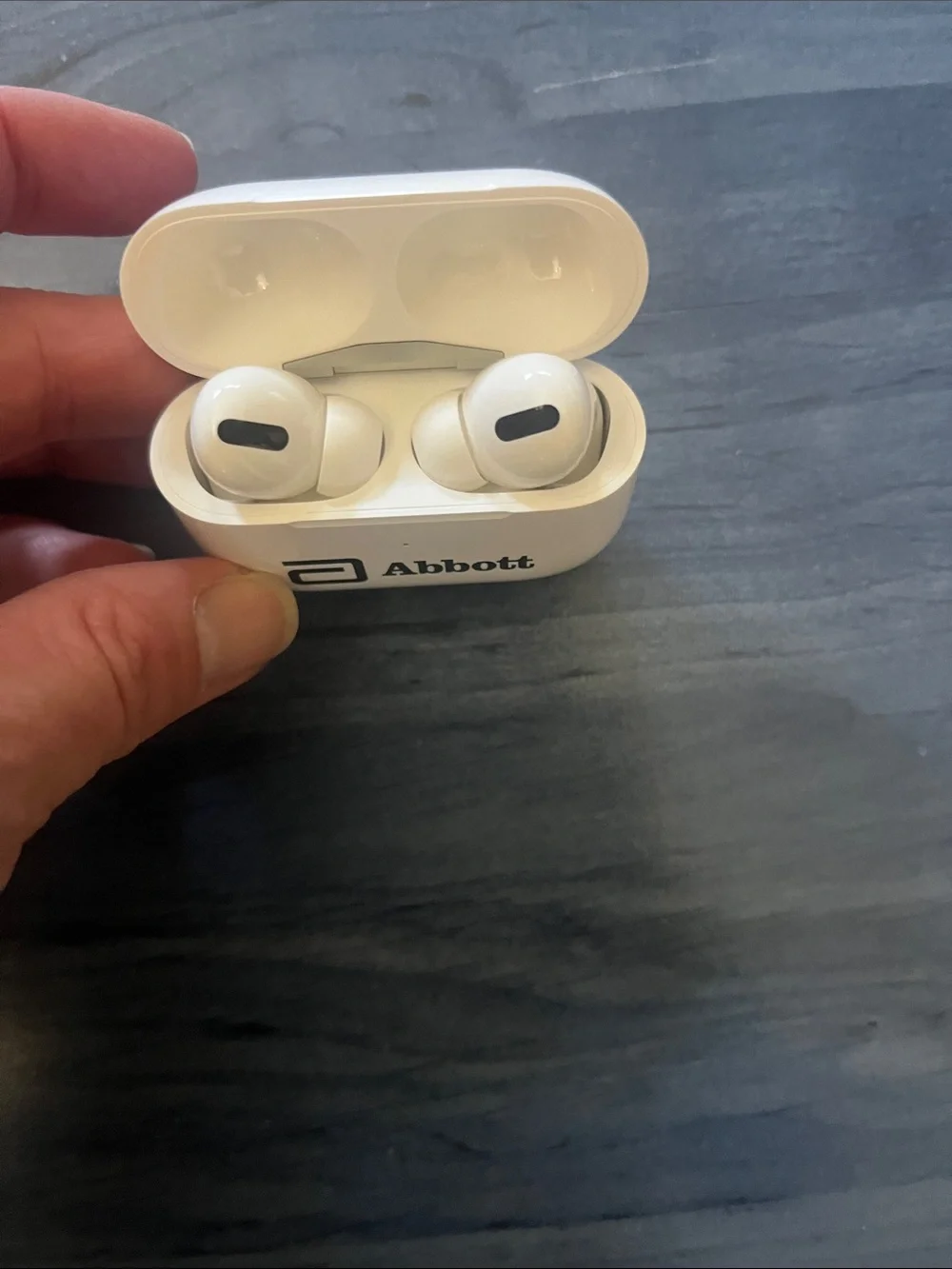 Apple AirPods Pro - White True Wireless Noise-Cancelling Earbuds